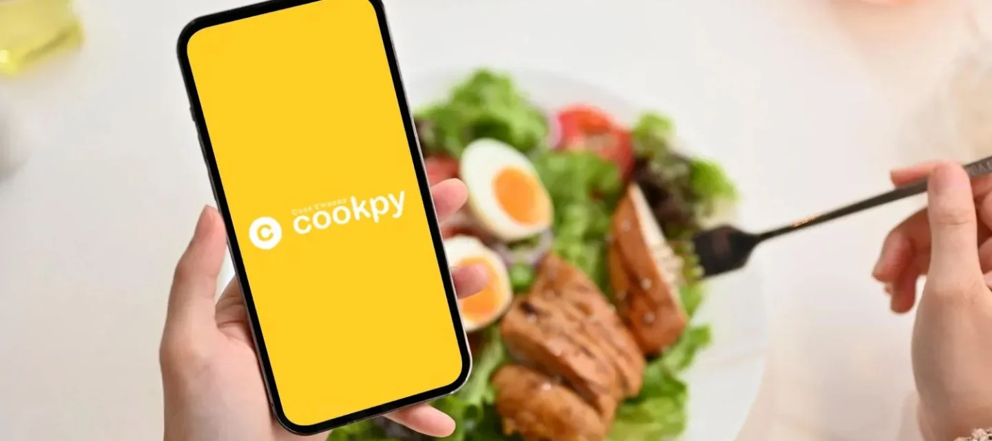 Cookpy food app on a phone
